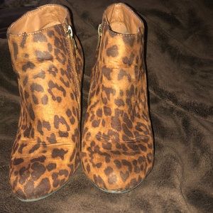 Steve Madden print wedge